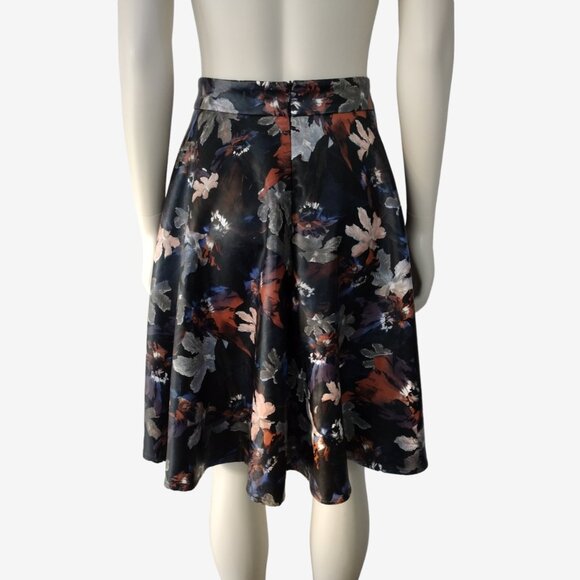 Amee Hanke Black Printed PU Leather High Waisted Fit and Flare Skirt XL - Picture 5 of 8